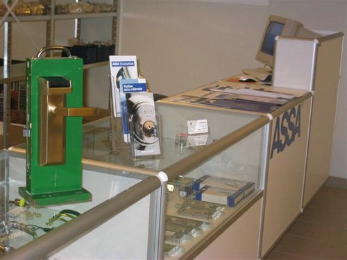 050701_03 (Small).JPG
